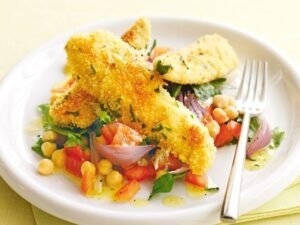 Halal Kylling med couscous-panering og kikerter- og persillesalat